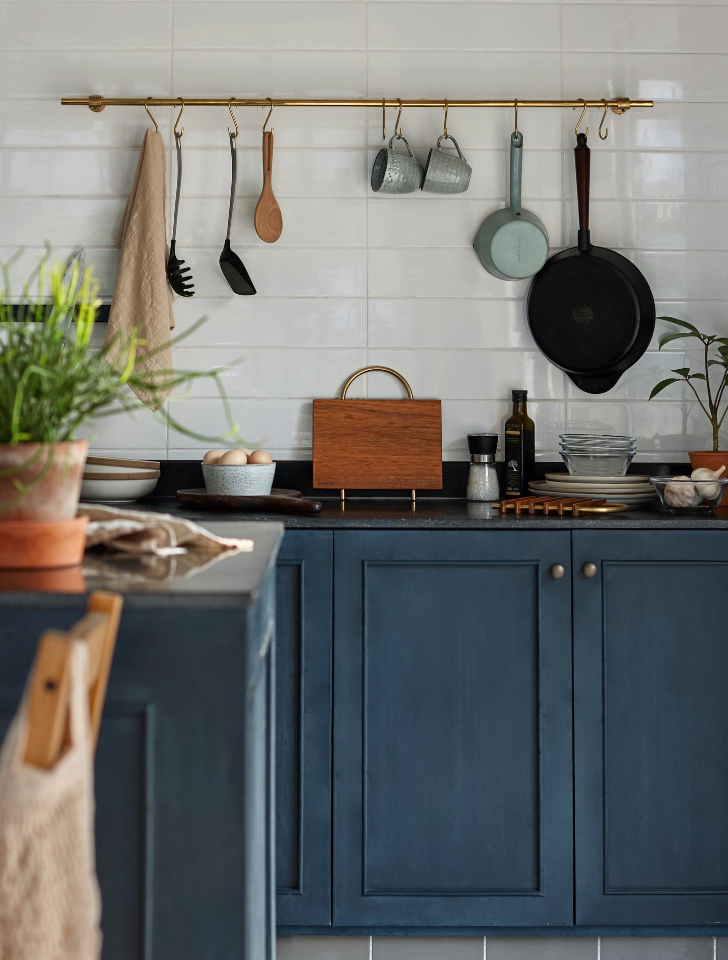 Brass-TeakCuttingBoard