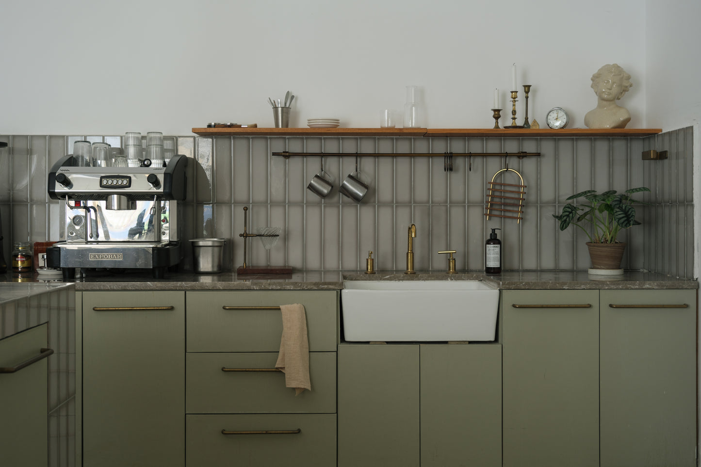 Bronze Kitchen Rail