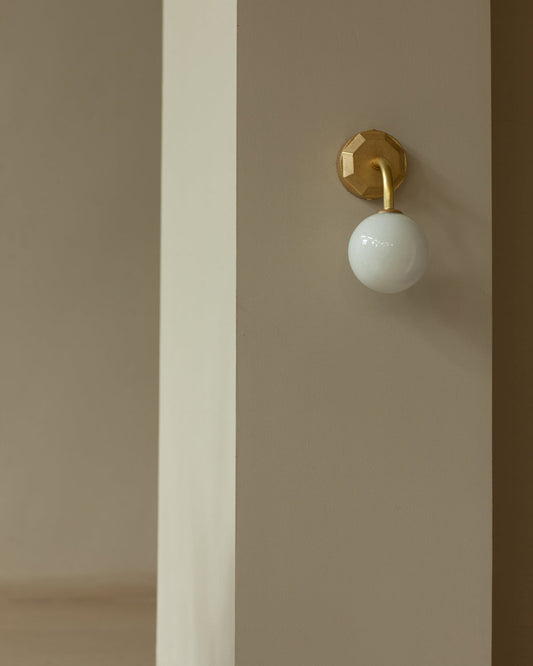 Anchor Spherical Wall B