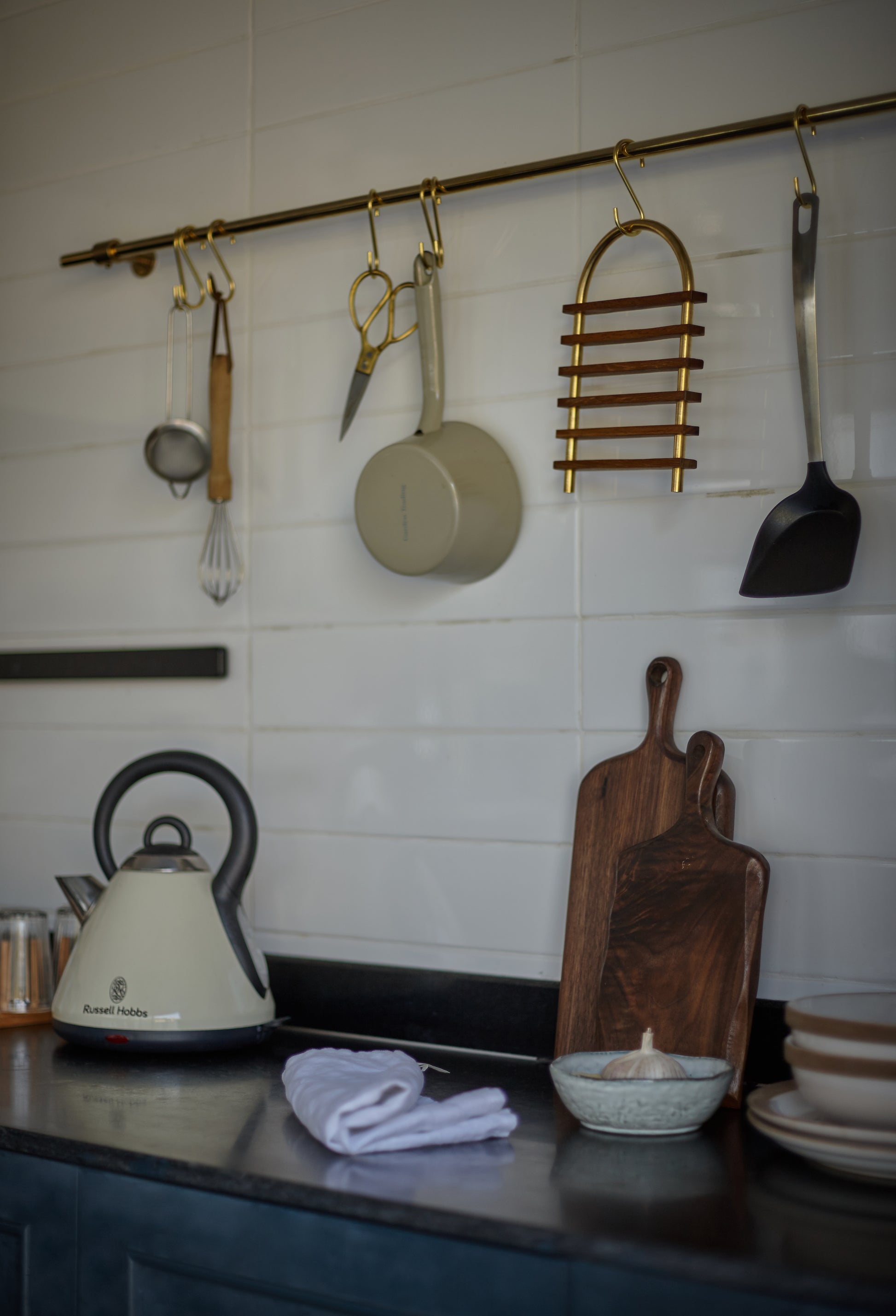 Brass-TeakTrivet