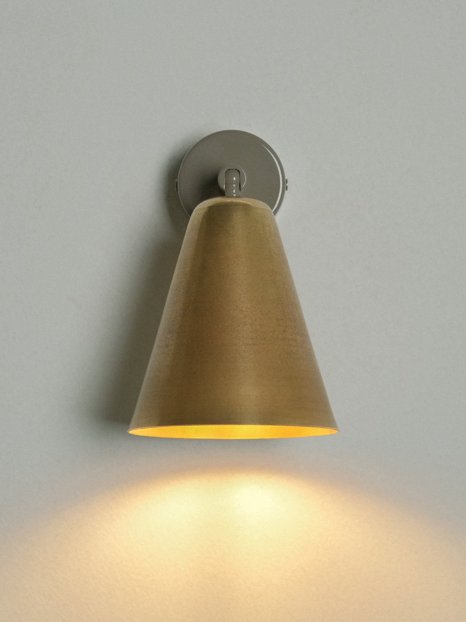 Classic Wall Lamp