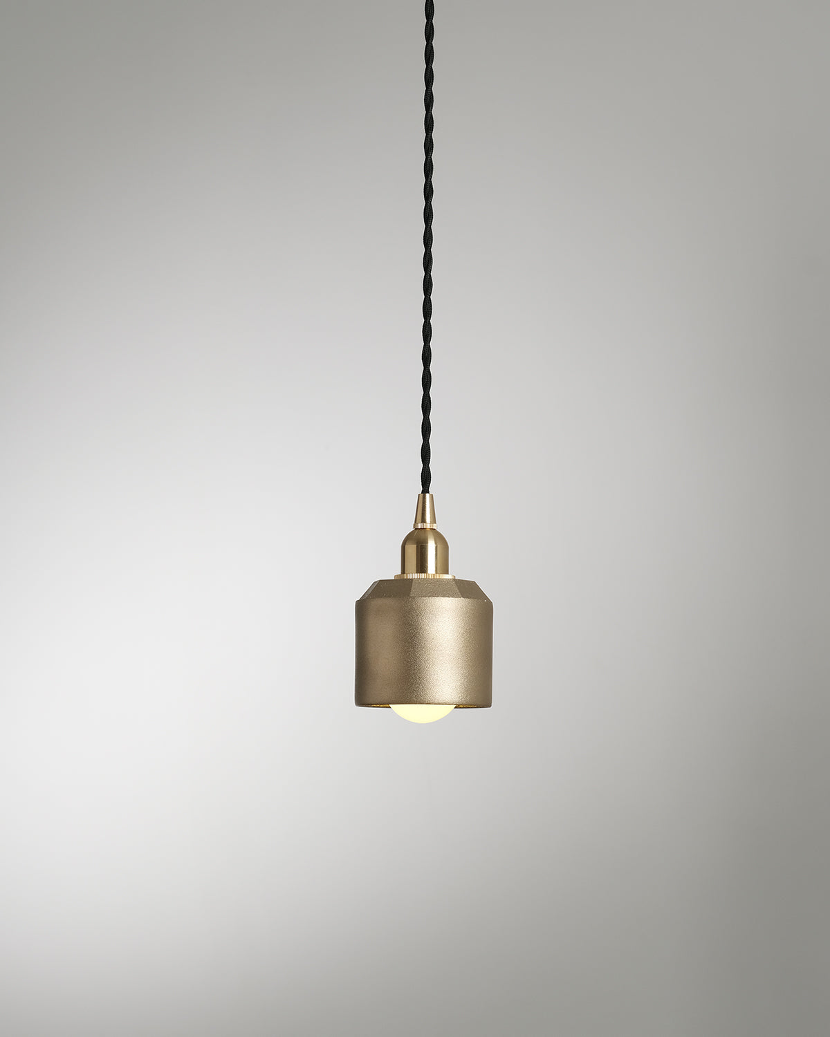Anchor Pendant 07