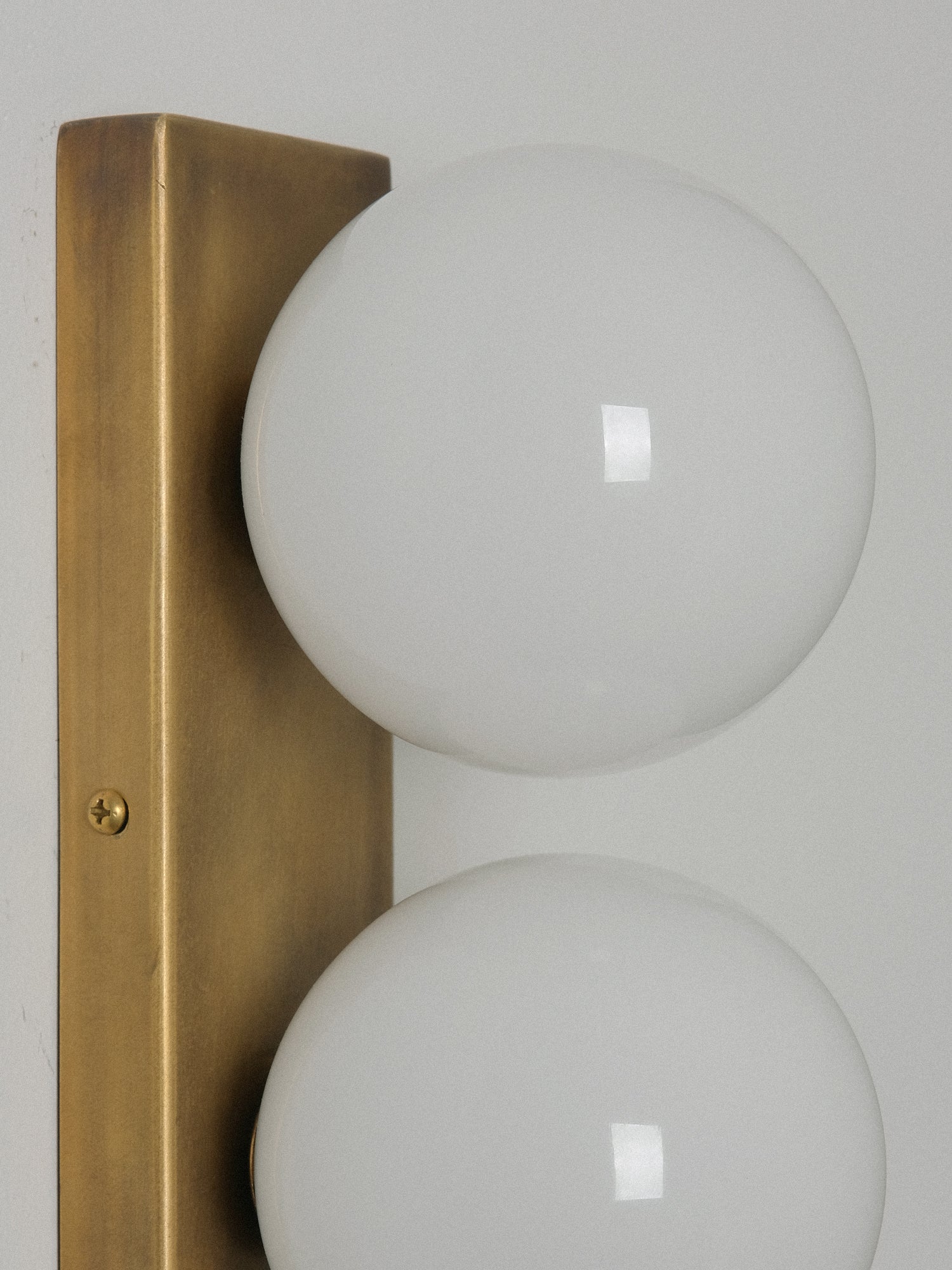 Double Globe Wall Lamp