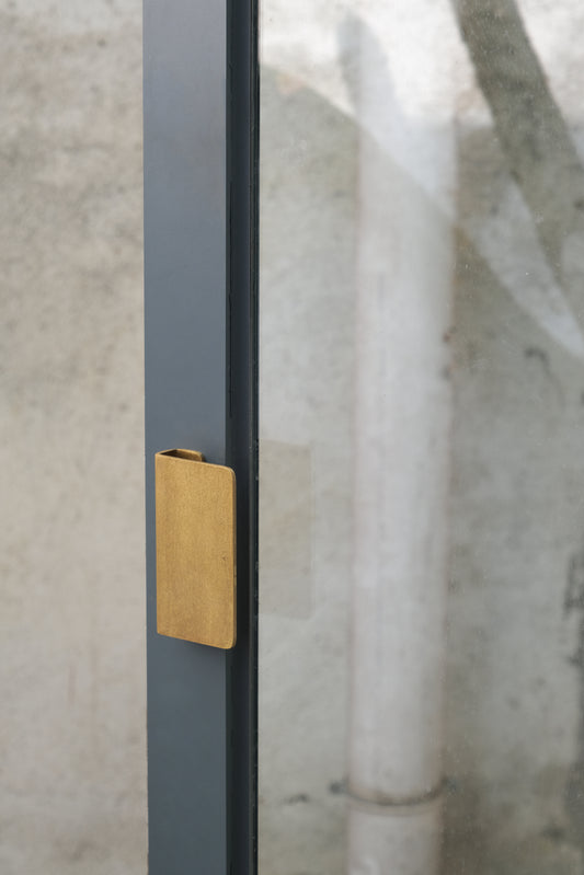 DoorHandle