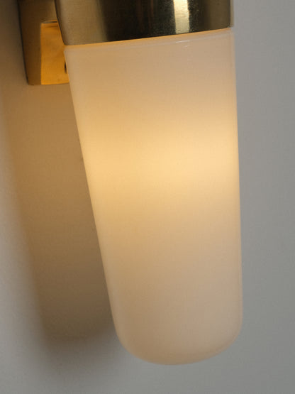 Vintage Twin-Light Wall Lamp